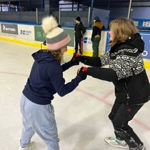 Projektový den na 2. stupni- ZIMNÍ SPORTY BRUSLENÍ